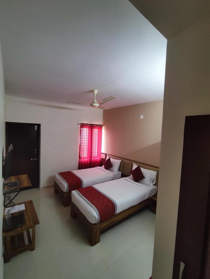 Skanda Comforts Mangalore Bagian luar foto