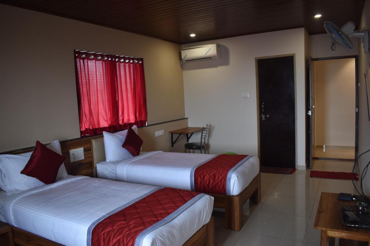 Skanda Comforts Mangalore Bagian luar foto